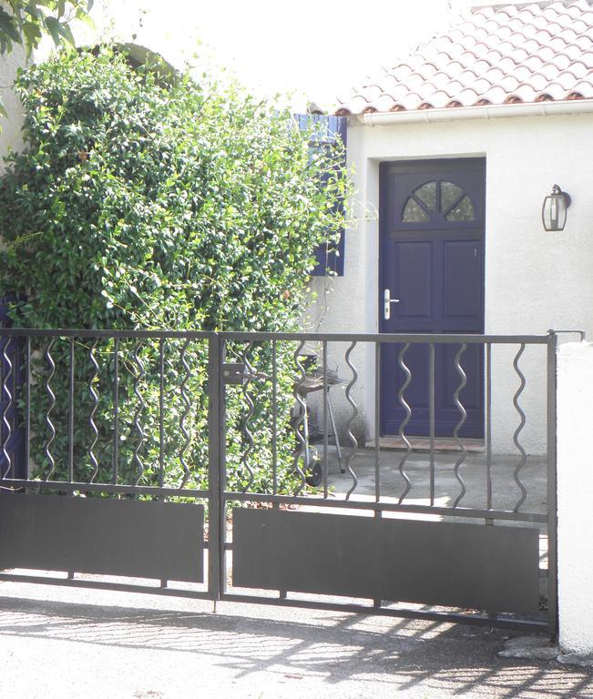 La Parenthese Apartment Sommieres Ruang foto